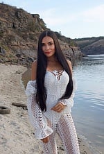 Ukrainian mail order bride Katerina from Warsaw with light brown hair and brown eye color - image 3