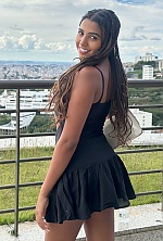 Ukrainian mail order bride Kessy from Minas Novas with black hair and black eye color - image 9