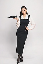 Ukrainian mail order bride Tetiana from Chicago with black hair and blue eye color - image 13