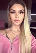Ukrainian mail order bride Sofiia from Kyiv with blonde hair and green eye color - image 6