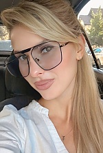 Ukrainian mail order bride Kristina from Kyiv with blonde hair and brown eye color - image 7