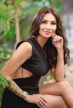 Ukrainian mail order bride Alona from Kryvyi Rih with black hair and brown eye color - image 9