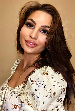 Alona, 33 y.o. from Kryvyi Rih, Ukraine