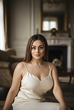 Ukrainian mail order bride Victoria from Chornomorsk with light brown hair and grey eye color - image 5