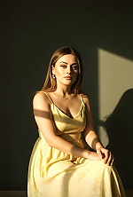 Ukrainian mail order bride Victoria from Chornomorsk with light brown hair and grey eye color - image 3