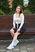 Ukrainian mail order bride Mariana from Cherkasy with light brown hair and brown eye color - image 6