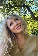 Ukrainian mail order bride Yuliia from Sumy with blonde hair and green eye color - image 6
