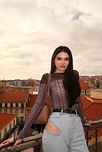 Ukrainian mail order bride Anastasia from Dublin with black hair and brown eye color - image 2