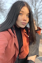 Ukrainian mail order bride Yana from Kremenchug with brunette hair and green eye color - image 3