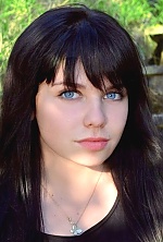 Ukrainian mail order bride Yana from Kremenchug with brunette hair and green eye color - image 5