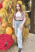 Ukrainian mail order bride Svitlana from Ivano-Frankivsk with light brown hair and blue eye color - image 10