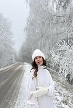 Ukrainian mail order bride Maryna from London with light brown hair and grey eye color - image 13