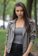 Ukrainian mail order bride Yuliia from Kyiv with brunette hair and hazel eye color - image 10