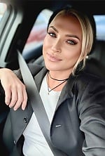 Ukrainian mail order bride Iryna from Antwerp with blonde hair and blue eye color - image 3