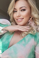 Ukrainian mail order bride Lina from Milan with blonde hair and brown eye color - image 7