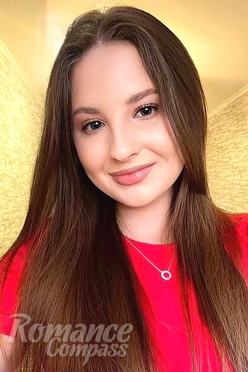 Ukrainian mail order bride Viktoriia from Odesa with brunette hair and black eye color - image 1