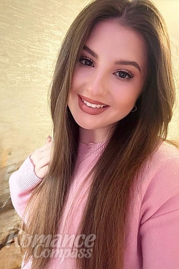 Ukrainian mail order bride Viktoriia from Odesa with brunette hair and black eye color - image 1