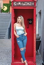 Ukrainian mail order bride Yulia from Düsseldorf with blonde hair and green eye color - image 12
