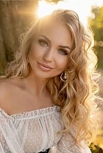 Ukrainian mail order bride Natalia from Warsaw with blonde hair and blue eye color - image 2