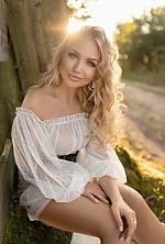 Ukrainian mail order bride Natalia from Warsaw with blonde hair and blue eye color - image 8
