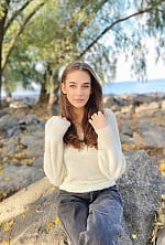 Ukrainian mail order bride Anna from Cherkasy with brunette hair and blue eye color - image 4