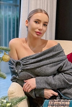 Vira, 37 y.o. from Los Angeles, United States