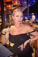 Ukrainian mail order bride Vira from Los Angeles with light brown hair and green eye color - image 13