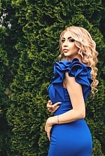 Ukrainian mail order bride Anna from Brovary with blonde hair and hazel eye color - image 12