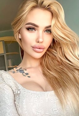 Darya, 30 y.o. from Lviv, Ukraine