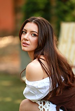 Ukrainian mail order bride Karyna from Kyiv with light brown hair and brown eye color - image 6