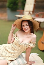 Ukrainian mail order bride Karyna from Kyiv with light brown hair and brown eye color - image 9