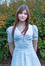 Ukrainian mail order bride Anna from Cherkasy with light brown hair and hazel eye color - image 5