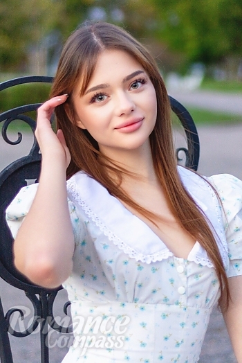 Ukrainian mail order bride Anna from Cherkasy with light brown hair and hazel eye color - image 1
