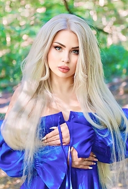 Angelina, 30 y.o. from Dnipro, Ukraine