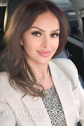 Ukrainian mail order bride Mariia from Prague with light brown hair and brown eye color - image 1