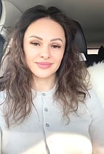 Ukrainian mail order bride Mariia from Prague with light brown hair and brown eye color - image 11
