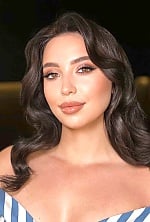 Ukrainian mail order bride Nataliya from Kryvyi Rih with brunette hair and brown eye color - image 2