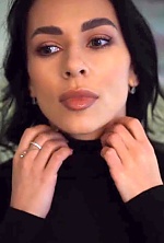 Ukrainian mail order bride Alexandra from Milan with black hair and green eye color - image 19