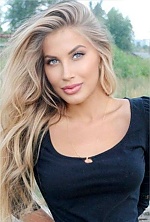 Ukrainian mail order bride Svetlana from Tallinn with blonde hair and blue eye color - image 3