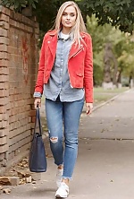 Ukrainian mail order bride Yulia from Kropyvnytskyi with blonde hair and blue eye color - image 7