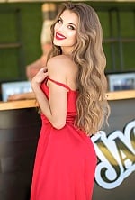 Ukrainian mail order bride Maryna from Kyiv with light brown hair and green eye color - image 6