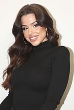 Ukrainian mail order bride Tetiana from Kyiv with light brown hair and brown eye color - image 5