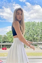 Ukrainian mail order bride Mariia from Paris with blonde hair and hazel eye color - image 4