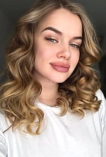 Ukrainian mail order bride Mariia from Paris with blonde hair and hazel eye color - image 27