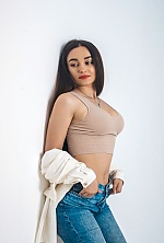 Ukrainian mail order bride Diana from Kyiv with light brown hair and brown eye color - image 8