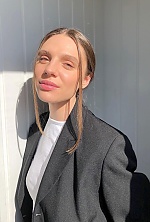 Ukrainian mail order bride Inna from Lviv with light brown hair and brown eye color - image 11