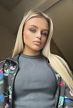 Ukrainian mail order bride Olesia from Poltava with blonde hair and blue eye color - image 12