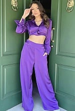 Ukrainian mail order bride Bruna from São Paulo do Potengi with light brown hair and brown eye color - image 9