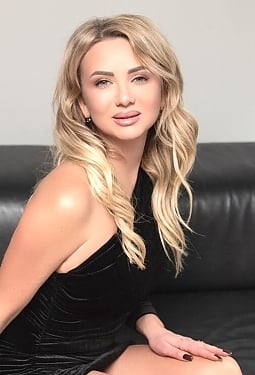 Iryna, 46 y.o. from Lviv, Ukraine