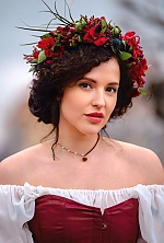 Ukrainian mail order bride Olena from Florence with brunette hair and brown eye color - image 75